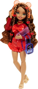 Barbie Dream Besties Playset, Teresa Posable Fashion Doll with Brown Hair & Hairstyling Clips-2