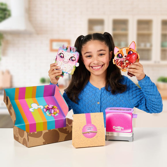 Toasty Treatz Toaster with soft squishy scented collectible plush toys

