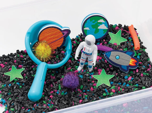 Creativity for Kids Sensory Bin Outer Space – Space-Themed Play Set with Astronauts, Aliens, Planets & Tools – Imaginative Sensory Play