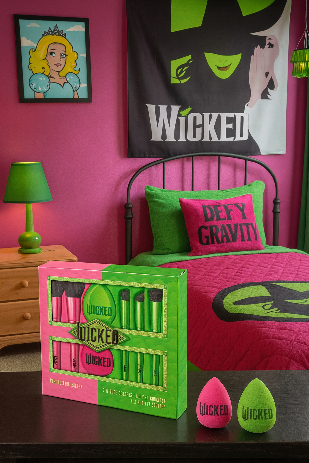 Official WICKED Makeup Brush & Set – 7 Piece Collection