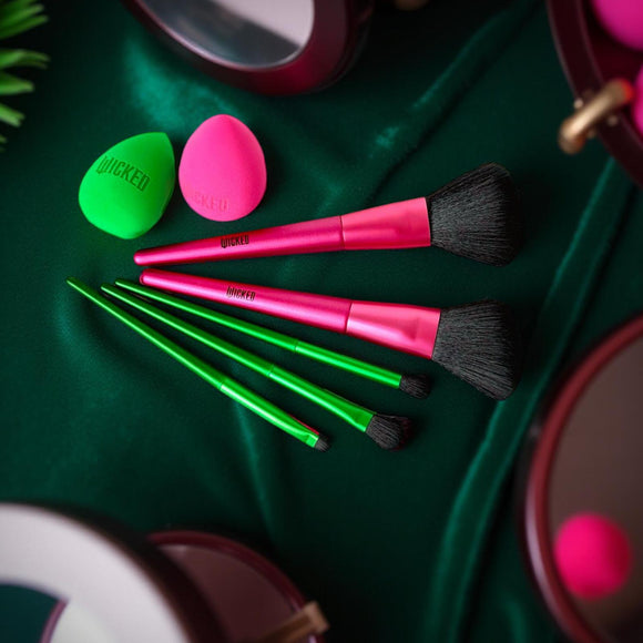 Official WICKED Makeup Brush & Set – 7 Piece Collection