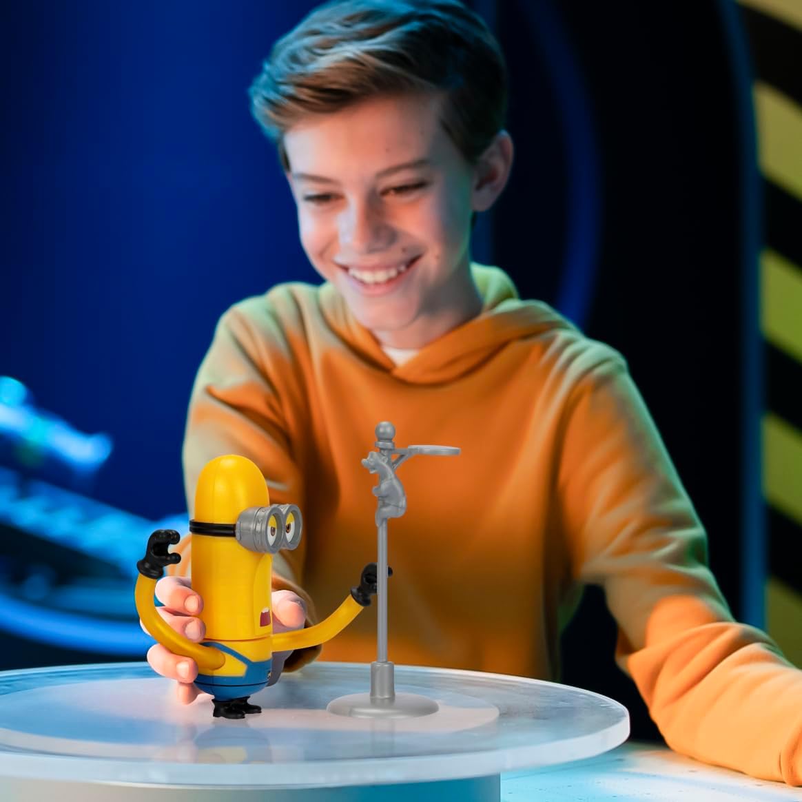 MINIONS Despicable Me 4 Wild Spinning Mega Tim Action Figure Press Down On Tim's head - 0