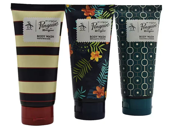 Original Penguin Men’s Grooming Gift Set – Shampoo, Conditioner, Body Wash, Socks & Beanie