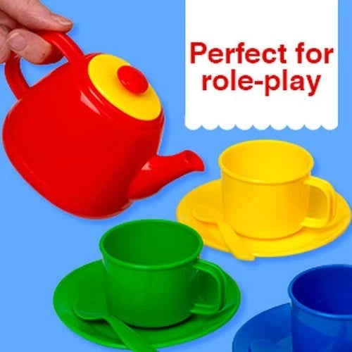  Peterkin Alice Hatter themed tea set in carry case

