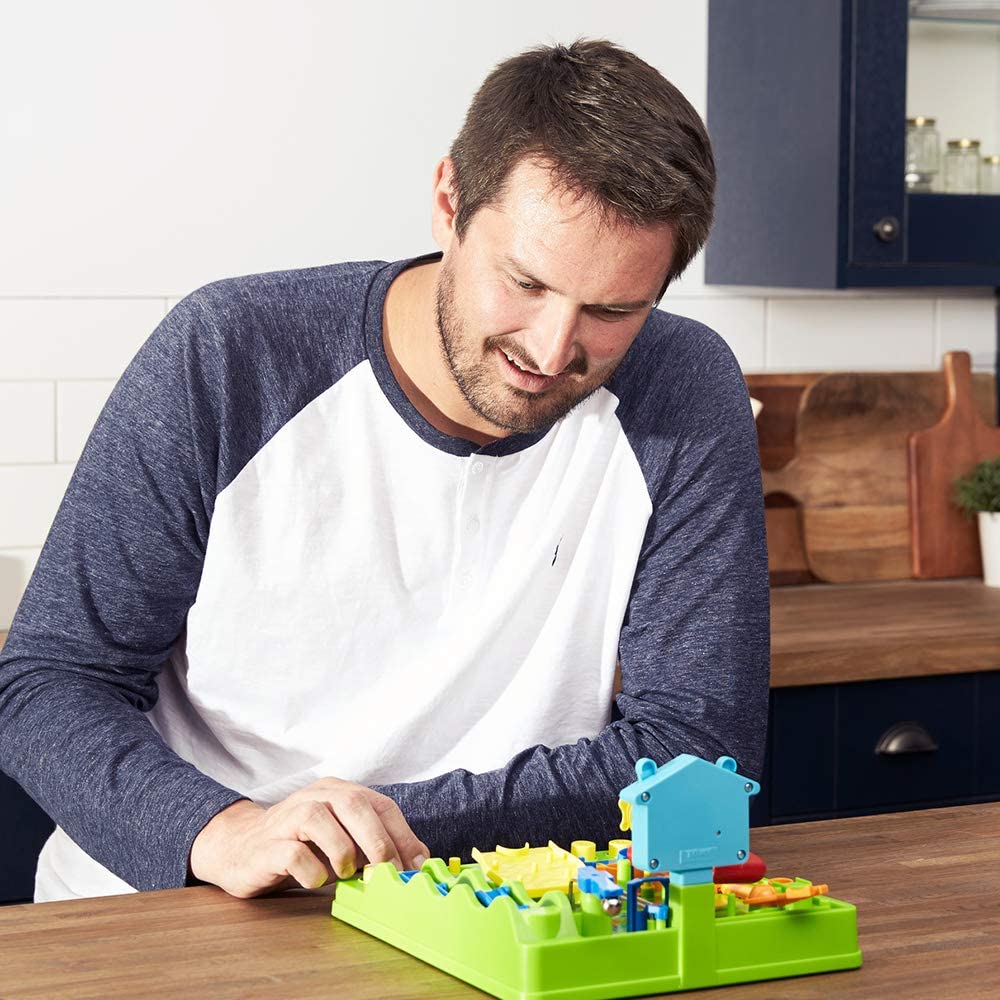 TOMY Screwball Scramble Level 1 Retro Game