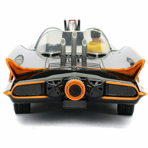 Jada Hollywood Rides 1966 Batman Classic Batmobile 1:24 Diecast Model Car