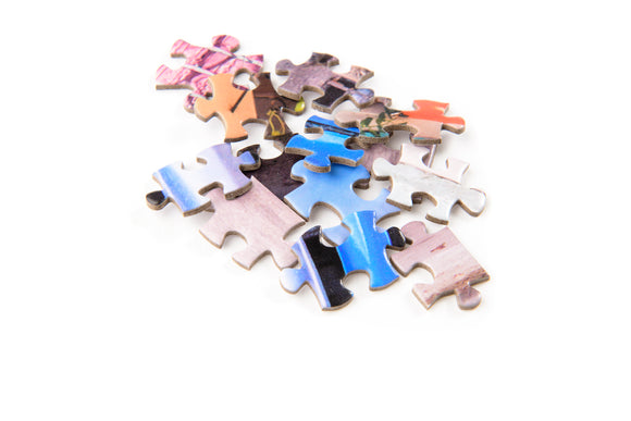 Cuba Jigsaw Puzzle - Vintage classic American car in Havana and Vintage American Car on Beach 2 x 1000 Piece Collection